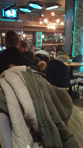 Αξιολογήσεις για το Δίφωνο στην Πτολεμαΐδα - Καφετέρια
