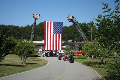 Photos of Smokin' Harley-Davidson