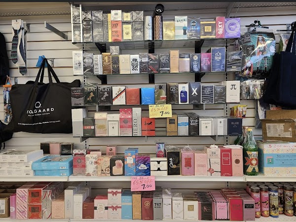 Amazing Deals & Bin Treasures photo 2