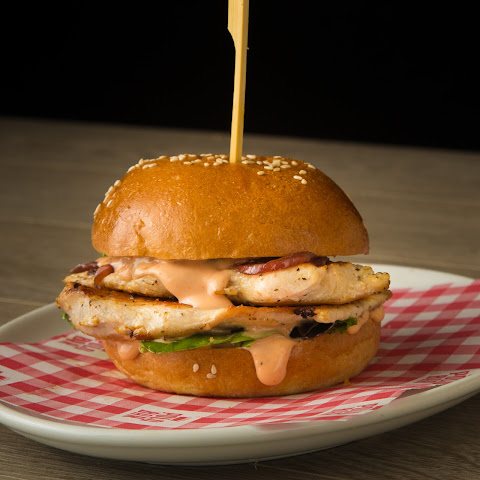 Polo Bar - 24 Hour Great British Cafe by null