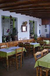 Photo n°4 de Auberge De Grange Rouet à Pavezin (Restaurant français)