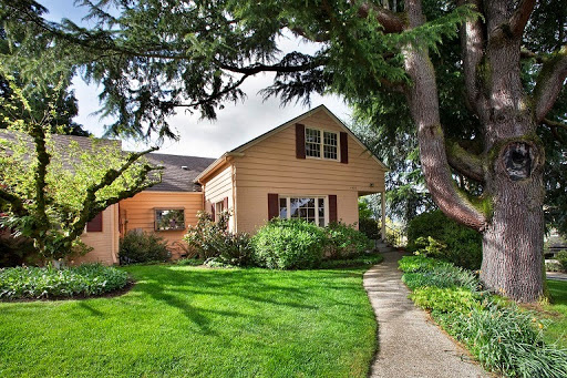 Erin Harold- Real Estate Broker at Marketplace Sotheby's International Realty - Thumbnail