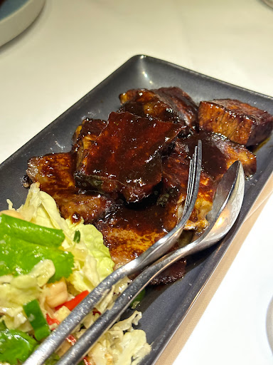 Black Hide Steakhouse - Thumbnail