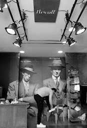 Photo n°17 de Revolt à Orléans (Magasin de chaussures)