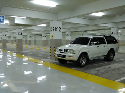 Parkir Basement Masjid Raya Baiturahman, Author: Teuku Syahrul