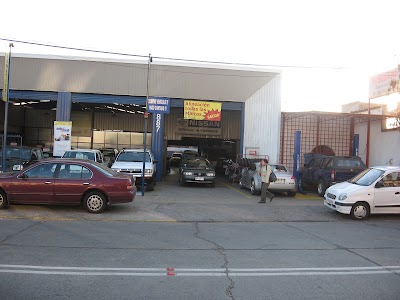 Photos of Nissan Augusto Nogueira y Cia