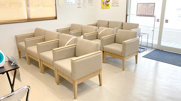 コスモファーマ薬局 いりの店