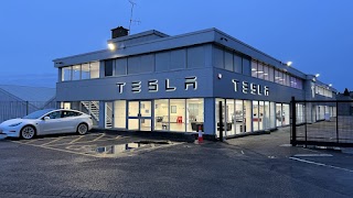 Tesla Centre Reading