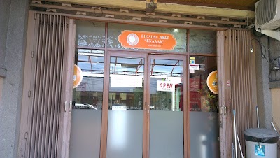 Photos of Kue Pie Susu Asli "Enaaak"