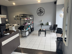 Photo n°4 de Elias Coiffure - Artisan coiffeur à Blaye (Salon de coiffure)