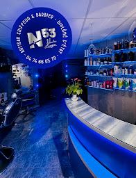 Photo n°2 de N53 Artisan coiffeur & barbier - Nicolas LONGIN à Belleville-en-Beaujolais (Salon de coiffure)