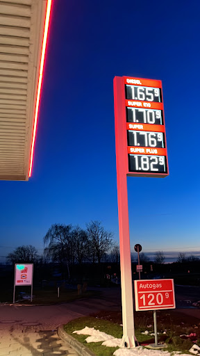 Leo Tankstelle Almke - Thumbnail