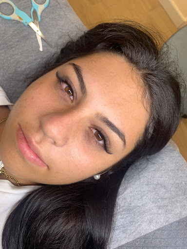 Haylinlashes - Visual