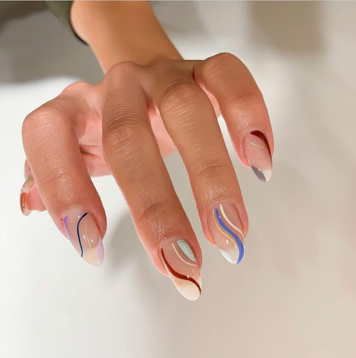 Salon Bee Nails & Lashes