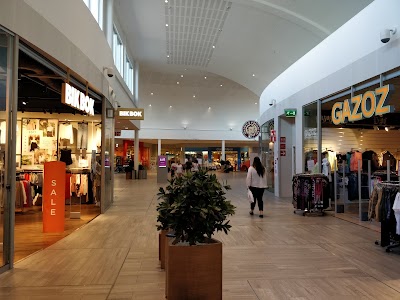 Photos of Matkus Shopping Center