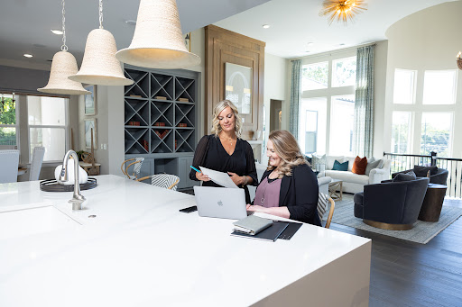 Julianne Richard Realtor - Compass RE, TheJuleTeam.com Gallery - United States