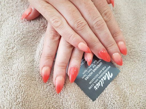 Nailux - Visual