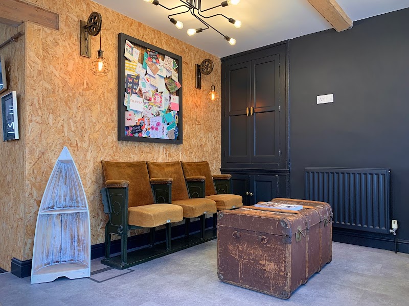Edwards Estate Agents photo 3