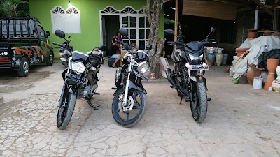 Photos of Pengrajin Keramik Guci Natar ( Yudha )