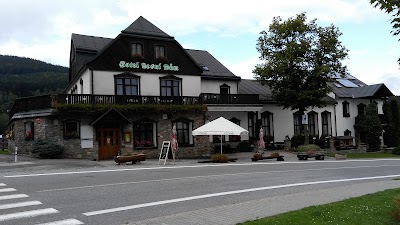 Photos of Forest Hut Hotel