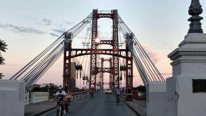 Puente Colgante Ing. Marcial Candioti, Author: Fernando del castillo