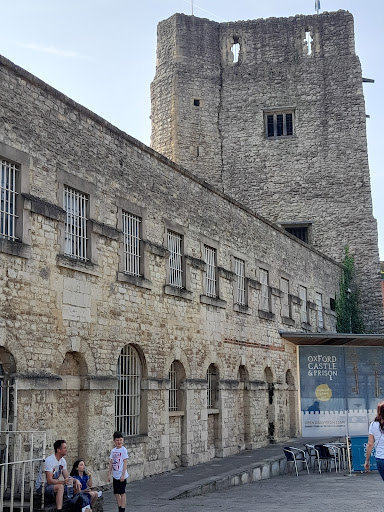 Oxford Castle & Prison (Souvenir Shop) Gallery - United Kingdom
