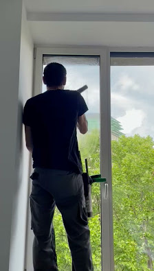 Bild: NEW Gebäudereinigung Berlin | Reinigungsfirma Videos