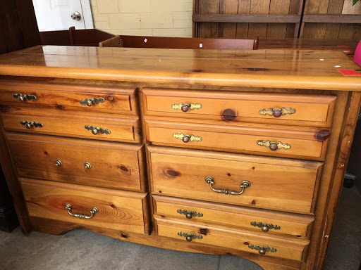 Second Hand Rose Furniture - Thumbnail