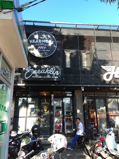 Photos of THE HEADMOST Barbershop Teuku Umar