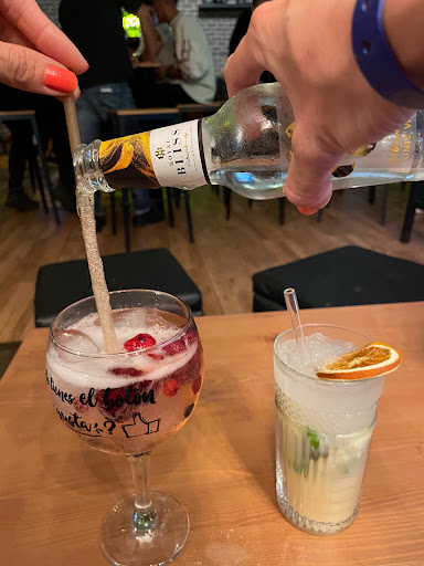 Monkey Garage Food N' Drinks - Thumbnail