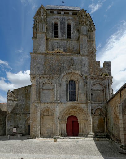 Photo de Église Notre-Dame de Corme-Écluse à Corme-Écluse (17600)