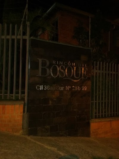 Photos of Conjunto Residencial Rinc&oacute;n del Bosque