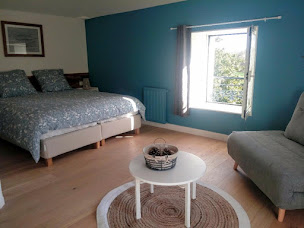 Photo n°7 de Le Moulin Garaud, chambre d'hôtes à Champniers (Chambre d'hôtes)