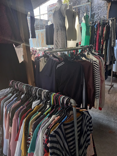 El Closet De Anji - Thumbnail