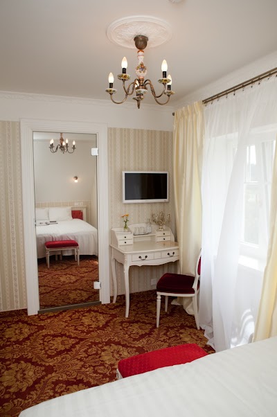 Photos of &Ouml;&ouml;bikuoru Villa