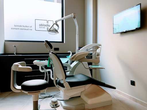 Clínica Dental Albeldo Gallery - Spain