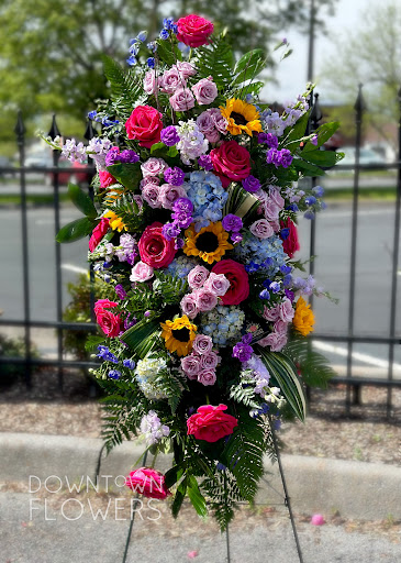 Downtown Flowers And Gift Shop LLC - Kingsport Florist - Thumbnail