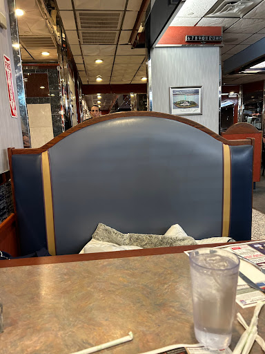 Airport Diner - Thumbnail