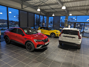 Photo n°5 de Renault Questembert à Questembert (Garage automobile)