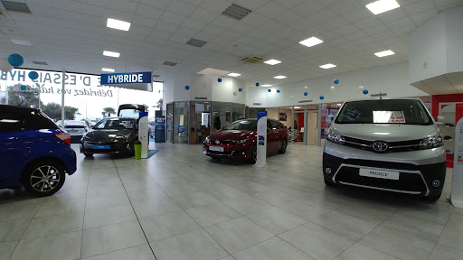 Toyota - Les Garages Chaigneau - Chauray - Thumbnail