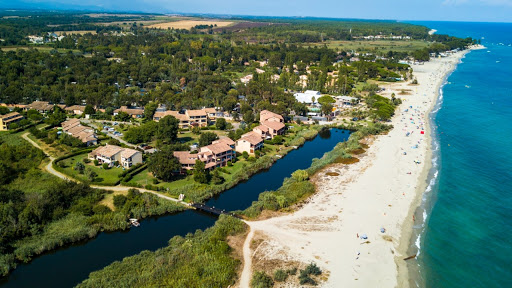 Photo de La Villa des Ours - Locations de vacances à Ghisonaccia (20240)
