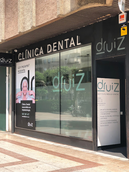 Clínica dental DRuiz – Dr. Álvaro Ruiz