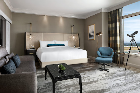 Fairmont Vancouver Airport by null