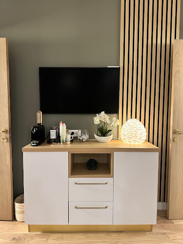 60 bis Rue de Guetteloup Clinique EsthétiqueMans, 72100 Le Mans