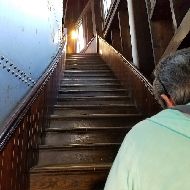 SK Tours Of Maine, LLC