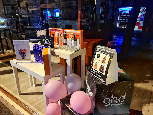 Gina Gino - Salon de coiffure Gallery - France