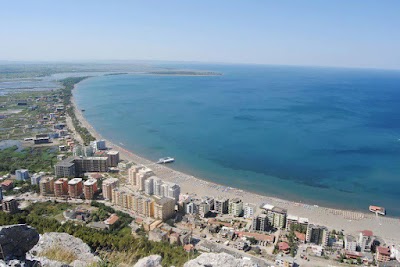 Shëngjin Beach