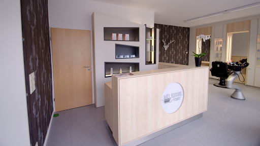 Judith Vennekamp & Friseure - Thumbnail