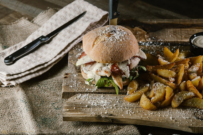 Opinii despre Destino All Day And Night Bar în Ξυλόκαστρο - Καφετέρια