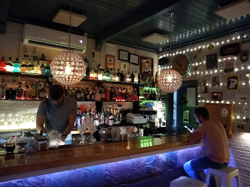 Little Gin - Visual